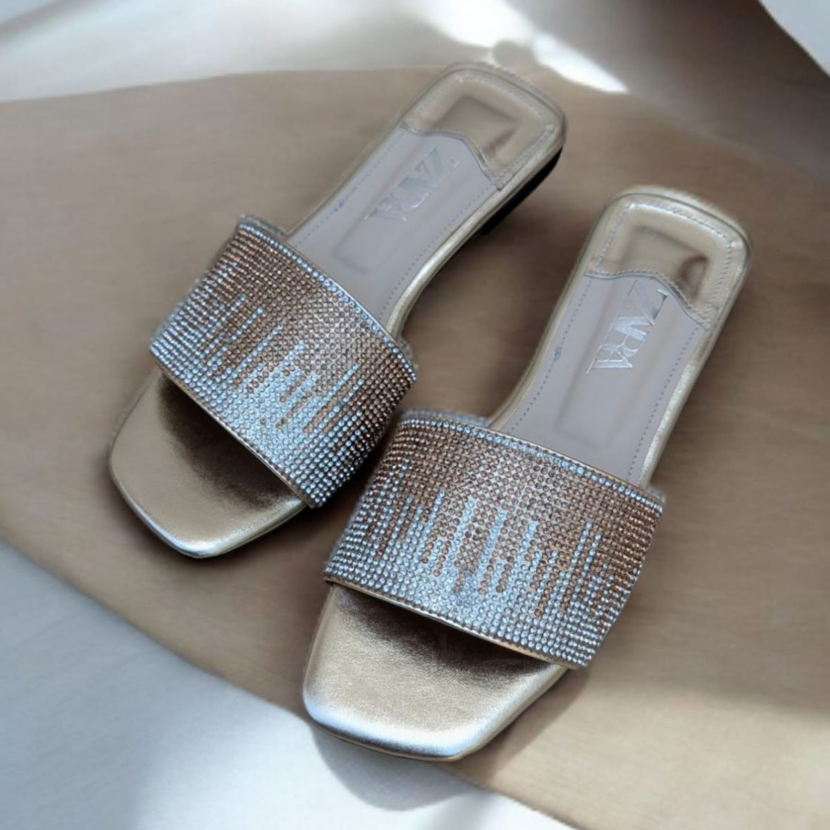 Shining Diamond Flat Golden Slippers