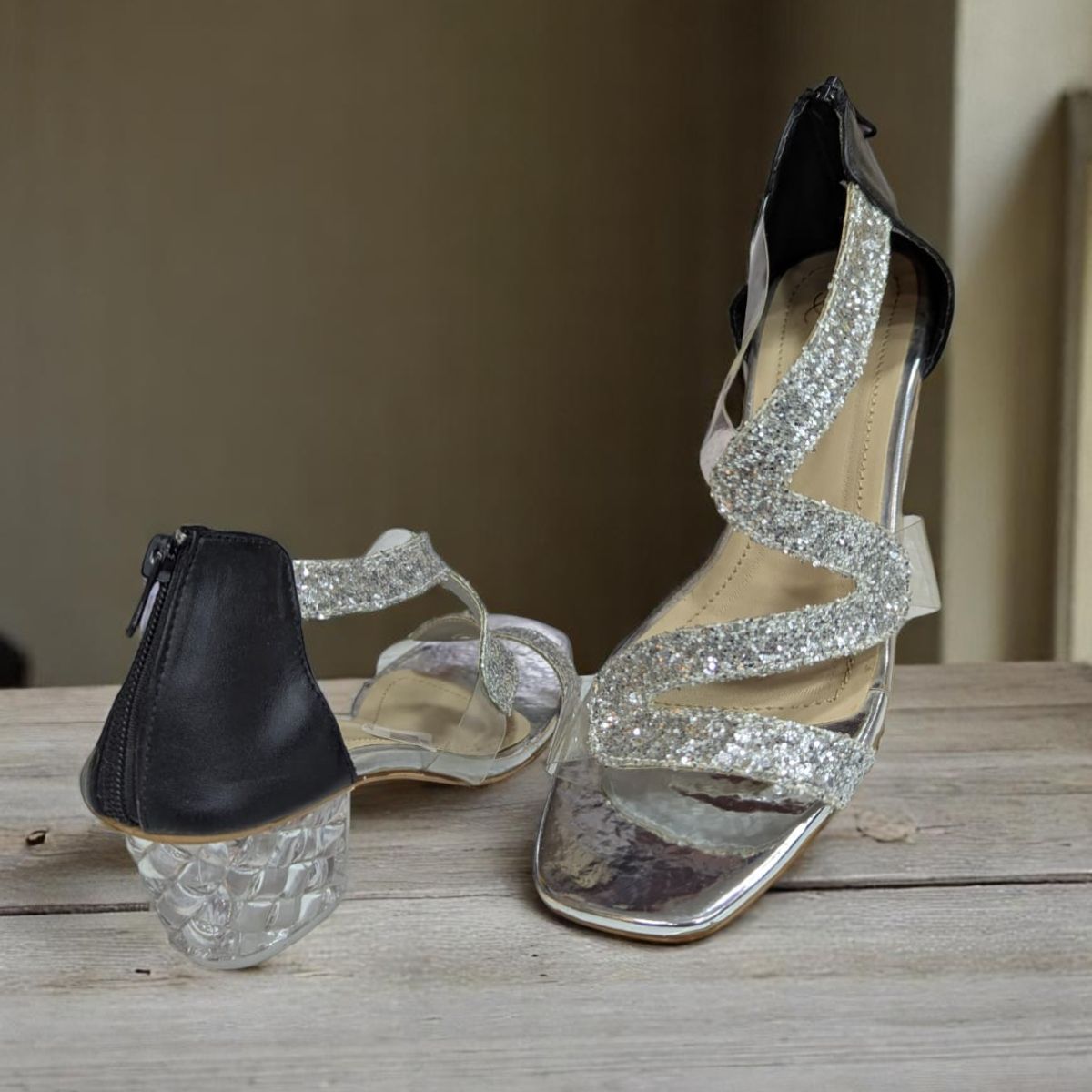 Chic Gray & Black Strappy Sandals with Glitter Sparkle